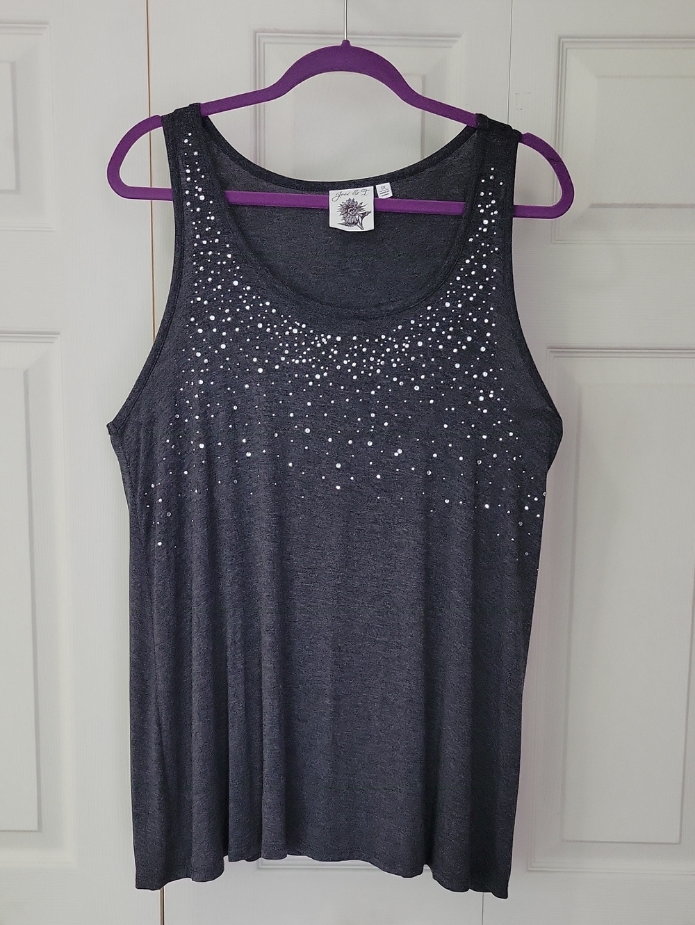 Embellished Dark Gray Sleeveless Women's Tank Top